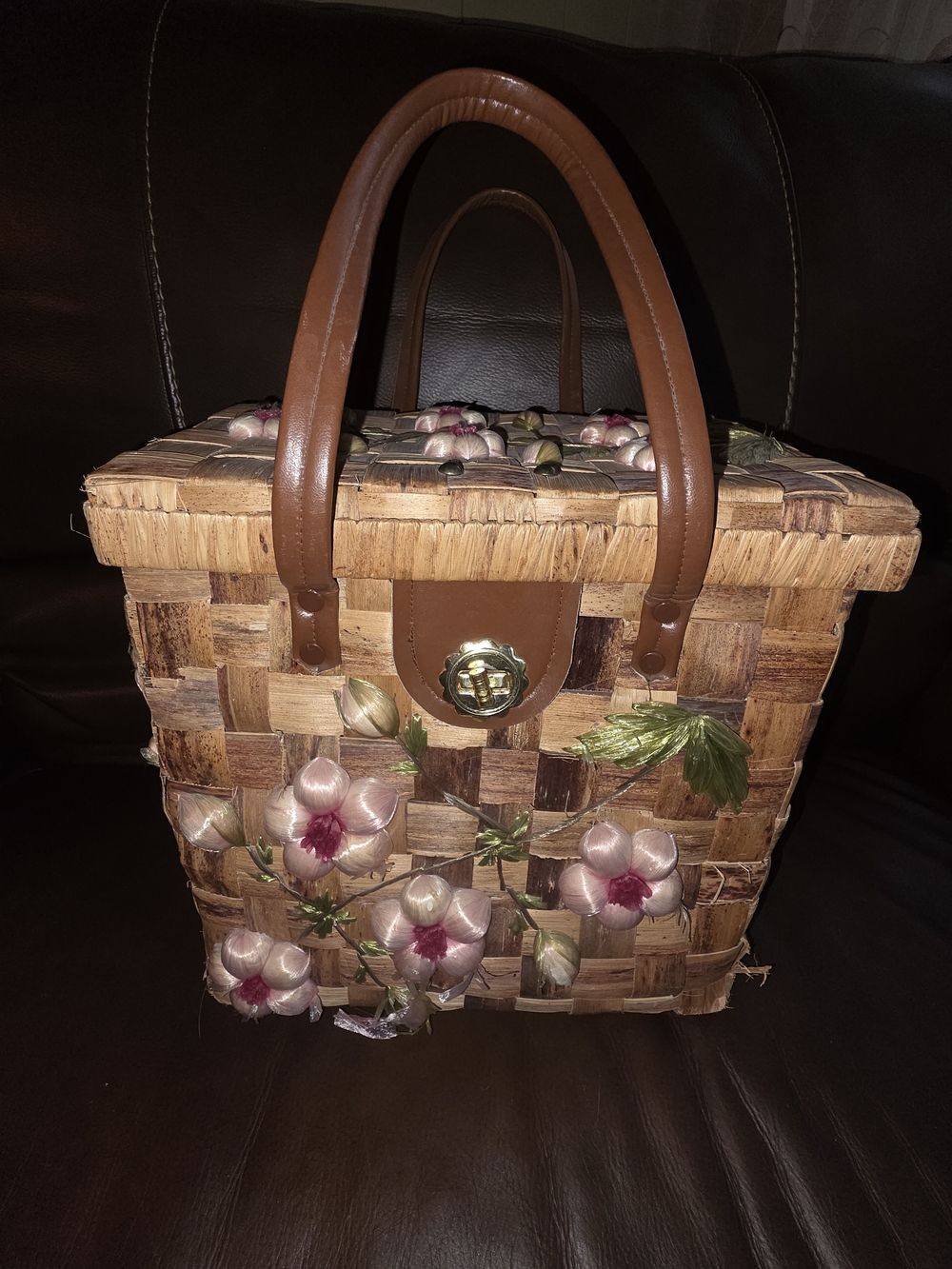 Vintage Wicker Box Purse With Floral Applique